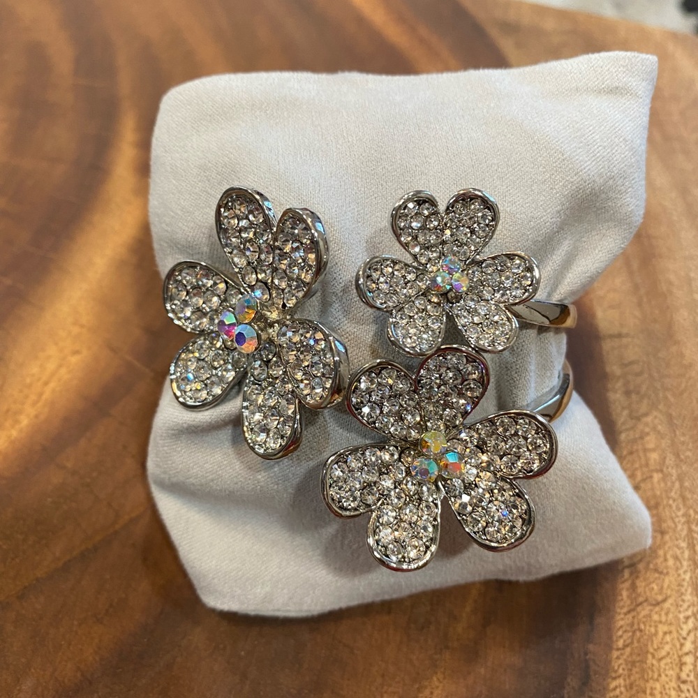 ✨Beautiful statement piece!✨